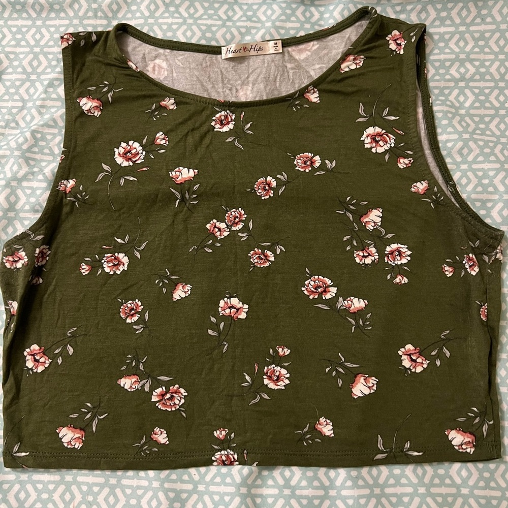 Heart Hips green top with flower designs
